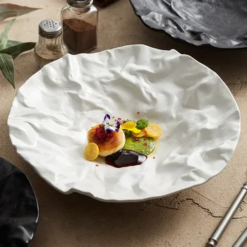 Креативная глубокая тарелка для посуды, высококачественная японская посуда, тарелка для салата из западной кухни, керамическая тарелка, бытовая новая модель 2023 года выпуска