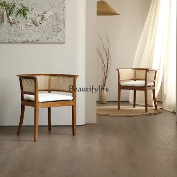 Плетеное из ротанга кресло для отдыха Балкон Кофейня для проживания в семье в китайском стиле Креативное сочетание стола и стула 4