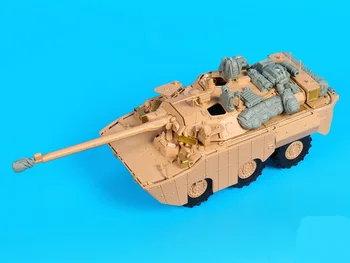Модификация деталей танковой колесницы AMX-10 RCR из литой под давлением бронированной машины AMX-10 RCR в масштабе 1:35 Не включает неокрашенную модель танка. 1