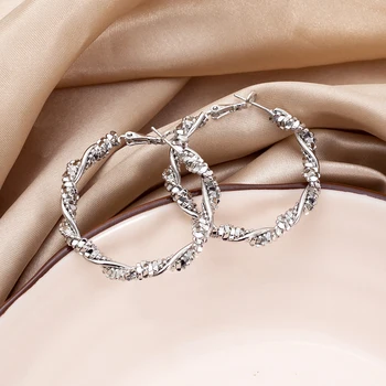 Преувеличенные серьги-кольца в корейском стиле в стиле ретро Для женщин, трендовые изделия, креативный металлический поворот вокруг нагромождения украшений для милых девушек 2
